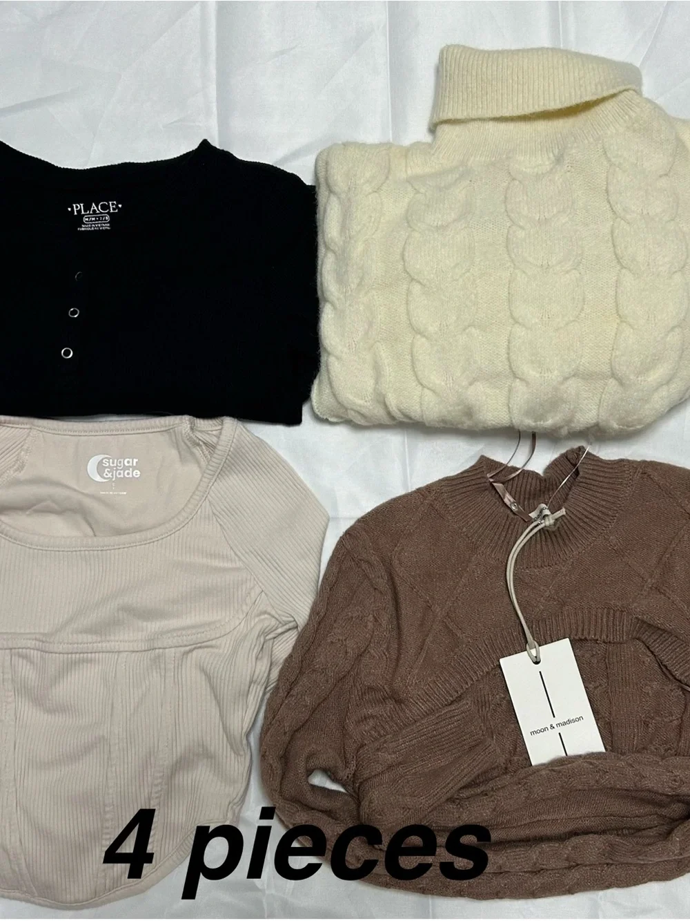 ✨ kids  4-Piece Clothing Bundle – Size S—M